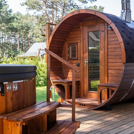 Letniskowy Borowik Z Sauna I Jacuzzi - Oaza Spokoju Nyaraló